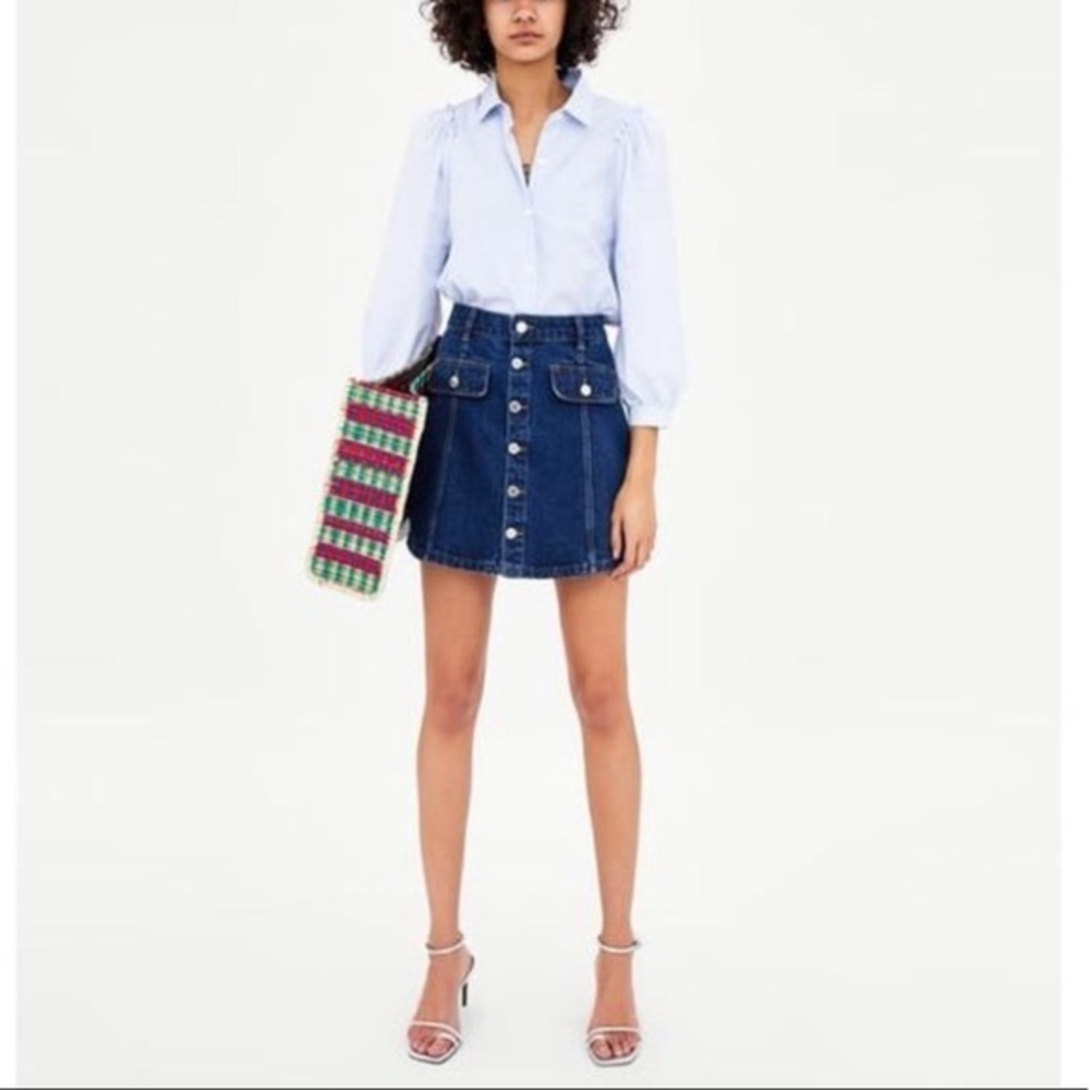 Loft denim a line mini skirt size 6